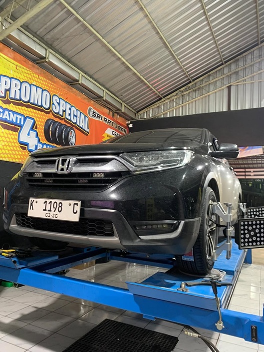 Bengkel jasa spooring dan balancing mobil di Jepara. Call/WA: 0812-1568-0734.